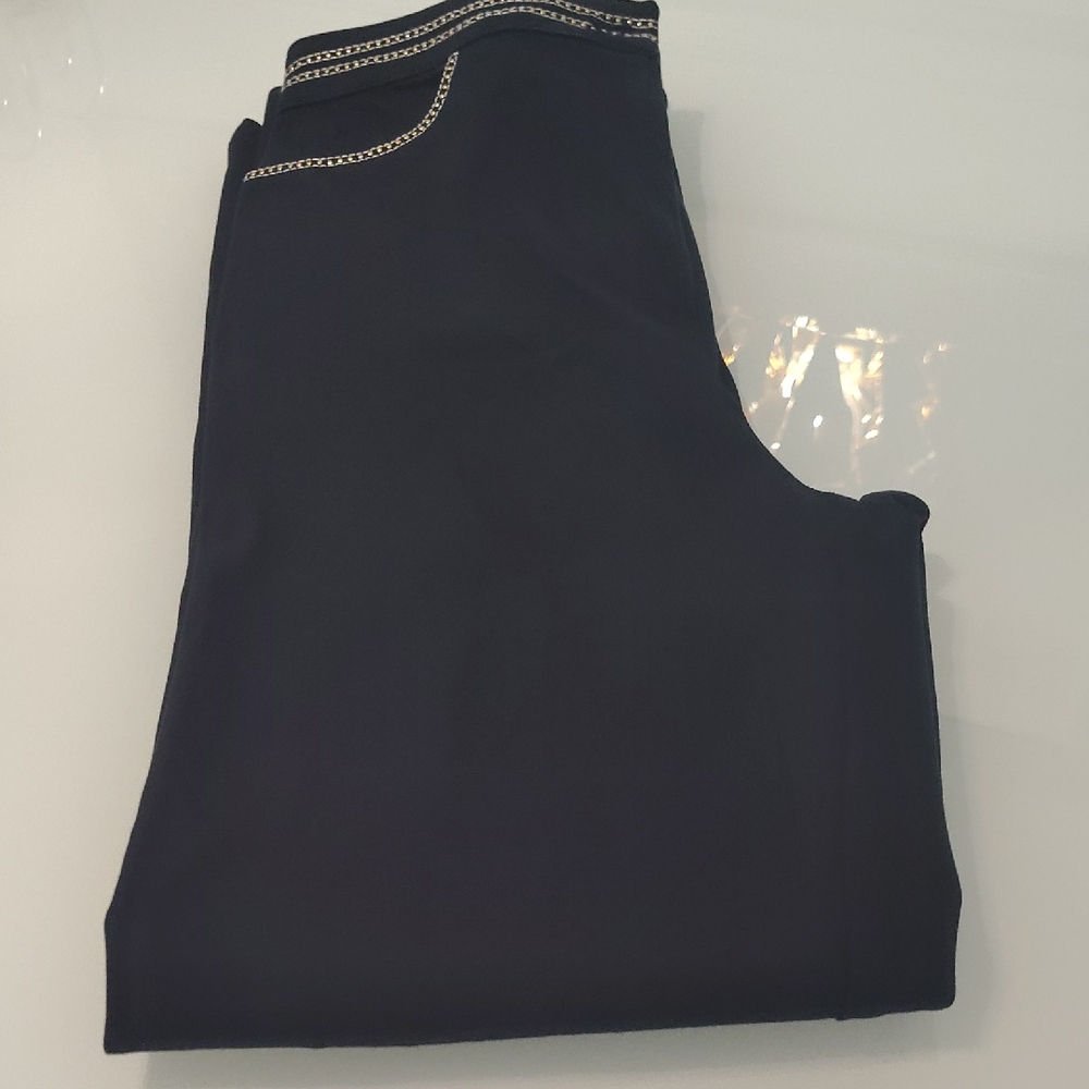 St. John Sport Black and White Apparel